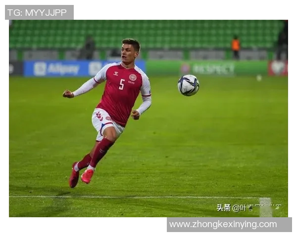 丹麦足球传奇人物的辉煌历程与成就探秘 丹麦足球传奇人物的辉煌历程与成就探秘