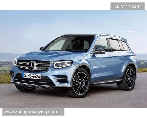 代言奔驰的足球明星背后的故事与荣耀之路揭秘 代言奔驰的足球明星背后的故事与荣耀之路揭秘