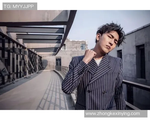 时尚运动风潮足球明星服套装男士专属打造尽显魅力与活力 时尚运动风潮足球明星服套装男士专属打造尽显魅力与活力